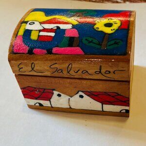 El Salvador Small Trinket Box